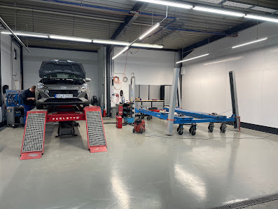 Franziskowski GmbH Karosserie- und Lackierfachbetrieb