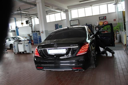 J . RAMPIDIS.- Spezialisierte Mercedes-Benz Werkstatt. Kfz Meisterbetrieb