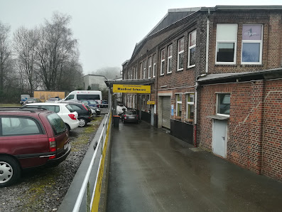 Kraftfahrzeug Technik Schwarz und Thon