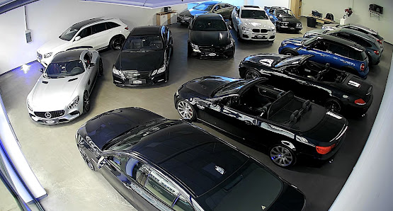 HUQQA MOTORS