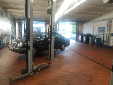 Servicezentrum Auto-Talke