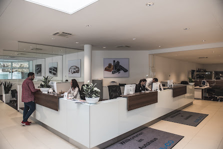 Karl + Co. GmbH & Co.KG - BMW und MINI Autohaus