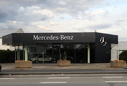 Mercedes Benz Autohaus Flackus + Maurer Mainz-Kastel