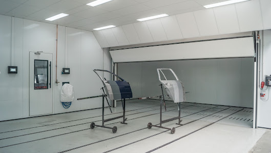 Rotärmel GmbH - Unfallinstandsetzung, Lackierungen & Tesla Body Shop