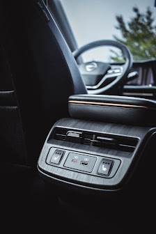MOLL AUTOMOBILE GMBH & CO. KG Nissan