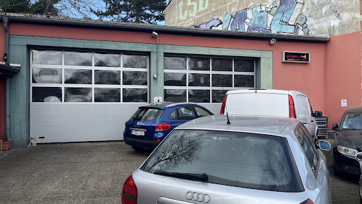 Car-Clinic kfz-werkstatt