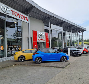 Autohaus in Krefeld Gerding GmbH - Toyota Niederrhein - Toyota Händler