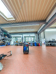 JV Car-Center | Kfz Werkstatt | Meisterbetrieb | Autoaufbereitung