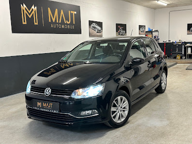 M AUTOMOBILE