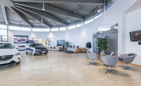 Hugo Pfohe GmbH - Ford und MG in Lübeck