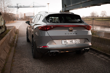 Hurricane Exhaust