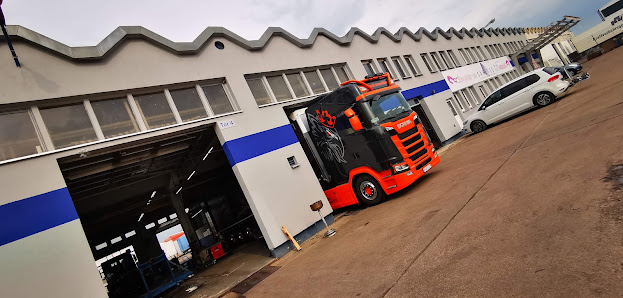 Grimm und Partner Fahrzeugbau GmbH