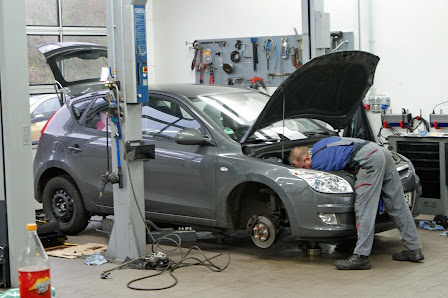 Autohaus Bilotta + Hau