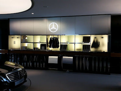 Mercedes-Benz Center of Excellence