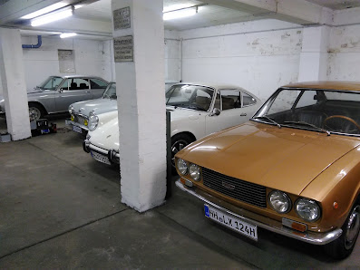 GARAGE 11