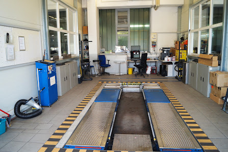 MD Autoservice, KFZ-Meisterbetrieb und Karosserieinstandsetzung, Autohaus