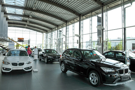 BMW & MINI Autohaus Rhein Ludwigsburg