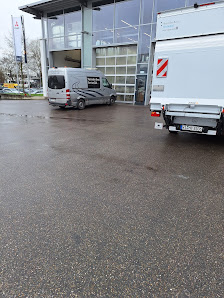 Russ Jesinger Automobile SE & Co. KG | Mercedes-Benz PKW und Transporter Verkauf | PKW, Transporter und Trucks Service