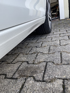 Yardimci Automobile