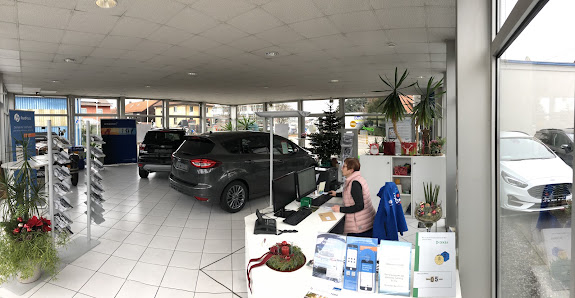 Autohaus Frank & Esso Tankstelle