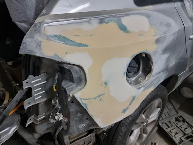 Auto-Doktor Fahrzeuglackiererei & -Aufbereitung