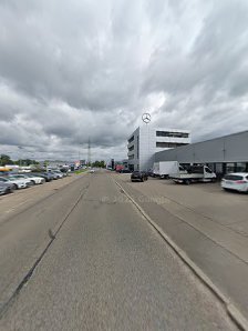 Russ Jesinger Automobile SE & Co. KG | Mercedes-Benz PKW und Transporter Verkauf | PKW, Transporter und Trucks Service