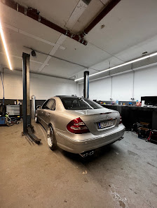 Auto Clinic / Kleine Werkstatt, großer Service!