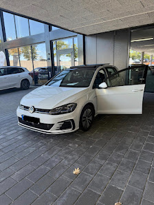 ahg Autohandelsgesellschaft mbH, BMW und MINI Servicepartner