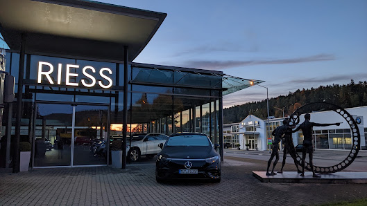 Autohaus Riess GmbH & Co. KG - AMG Performance Center