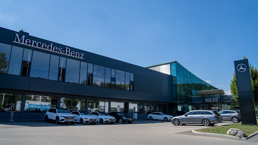 Autohaus Riess GmbH & Co. KG - AMG Performance Center
