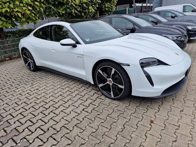 Alfred Hofmann GmbH - Audi - Service