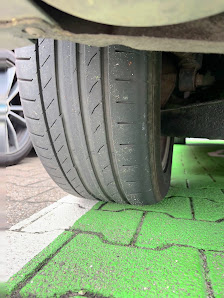 Pneuhage Reifen und Autoservice