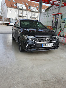 Stern Automobile