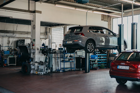 Autohaus Humm GmbH