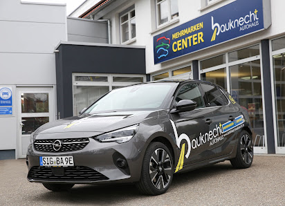 Autohaus Bauknecht: Bosch Car Service und Werkstatt für alle Marken
