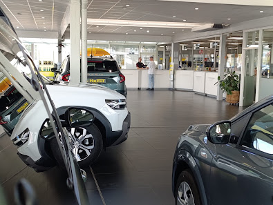 Autohaus Hecht GmbH Renault und Dacia Service Weingarten im Kreis Ravensburg / Gebrauchtwagen + Jahreswagen / KfZ-Meister
