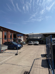 MWB Mietwerkstatt Berlin GmbH | KFZ Selbstreparaturwerkstatt Berlin