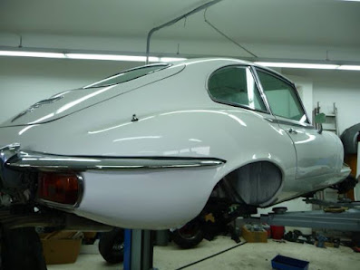 Gebrauchtwagenautohaus - f r a n k -