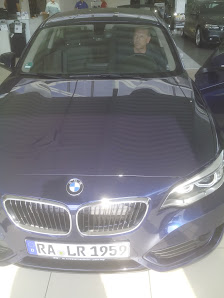 ahg Autohandelsgesellschaft mbH, BMW Vertragshändler und MINI Servicepartner