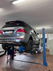 KFZ Rush Reifendienst und Autoservice GmbH