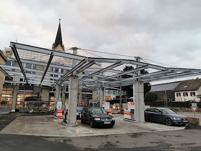 Kumas Kfz-Werkstatt und bft-Tankstelle GmbH