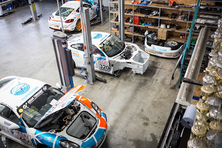 W&S Motorsport GmbH - Kfz-Werkstatt, Motorsport, Equipment