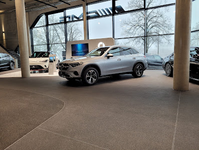 Stern-Center Regensburg GmbH & Co. KG Smart Verkauf & Service