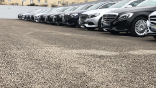 Mercedes Benz Junge Sterne Stern-Center Regensburg