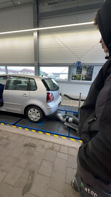 FirstClass-Automobile An&Verkauf Alle Marken Vermiettlung Überführung Inanzahlung