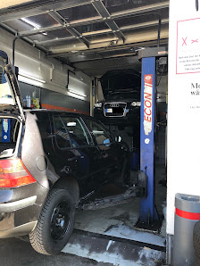 Kfz-Service Pump