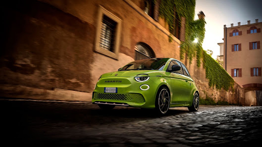 ABARTH STELLANTIS &YOU BERLIN WEISSENSEE