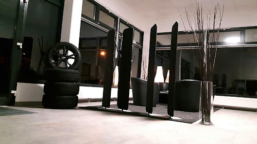 Premio Reifen + Autoservice Reifen Feneberg AG