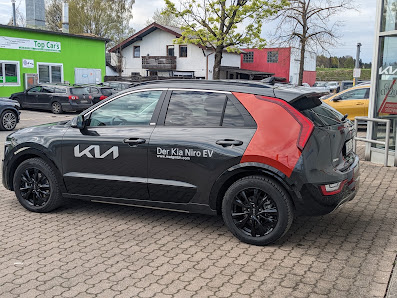 Top Cars, Christian Mayer und Sebastian Minol, Autolackiererei