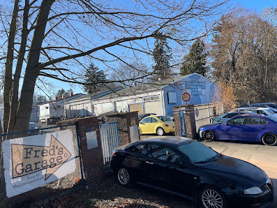 Fred's Garage
